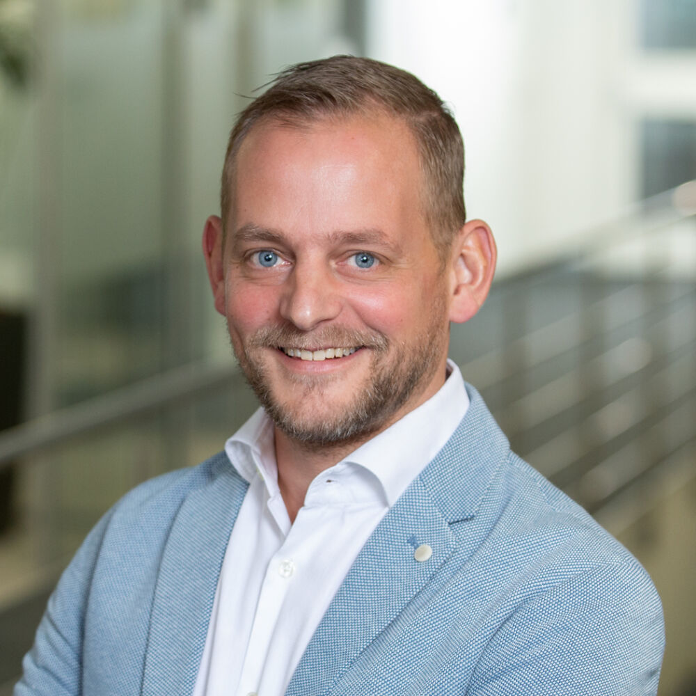 Koen Visser is Development Directer bij Advisie en vertelt je graag alles over de Custom Solutions van Advisie